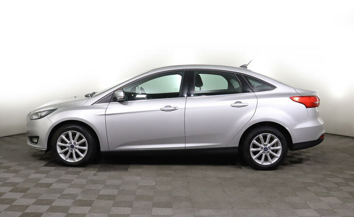Ford Focus - Фото 2