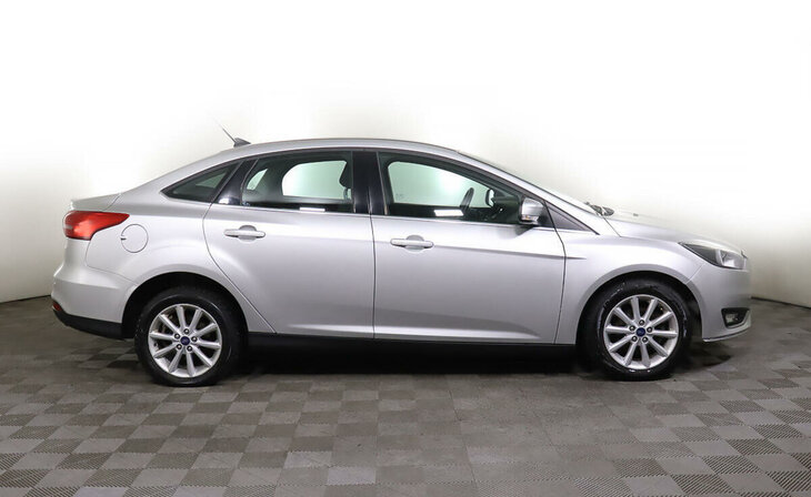 Ford Focus - Фото 3