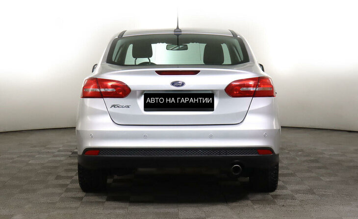 Ford Focus - Фото 5