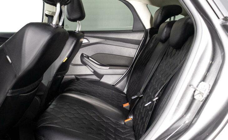 Ford Focus - Фото 12