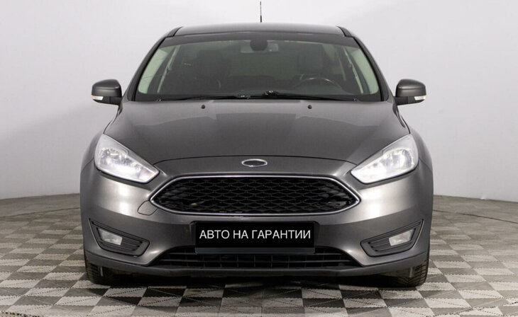 Ford Focus - Фото 1