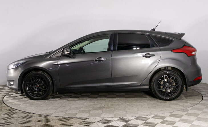 Ford Focus - Фото 2