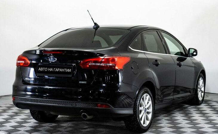 Ford Focus - Фото 2
