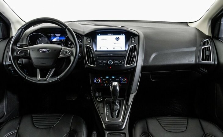 Ford Focus - Фото 5