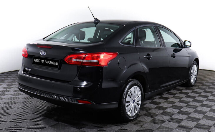 Ford Focus - Фото 4