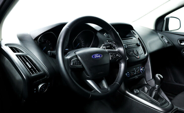 Ford Focus - Фото 9