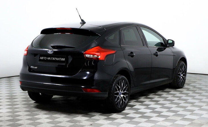 Ford Focus - Фото 4