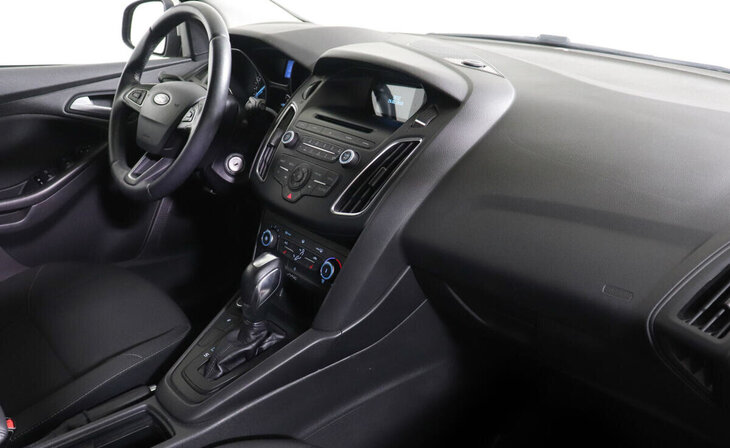 Ford Focus - Фото 4