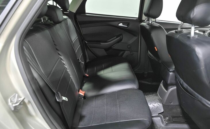 Ford Focus - Фото 10