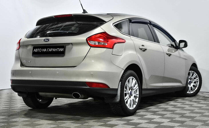Ford Focus - Фото 2