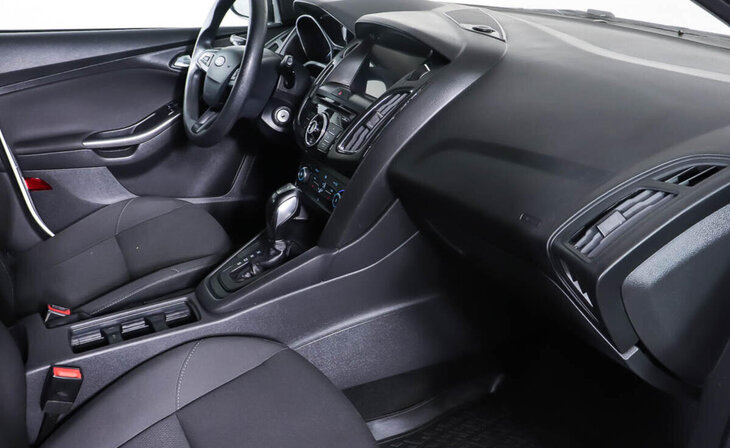 Ford Focus - Фото 7