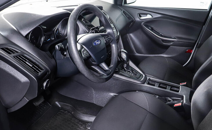 Ford Focus - Фото 8