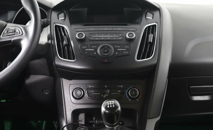 Ford Focus - Фото 9