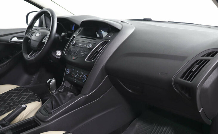 Ford Focus - Фото 6