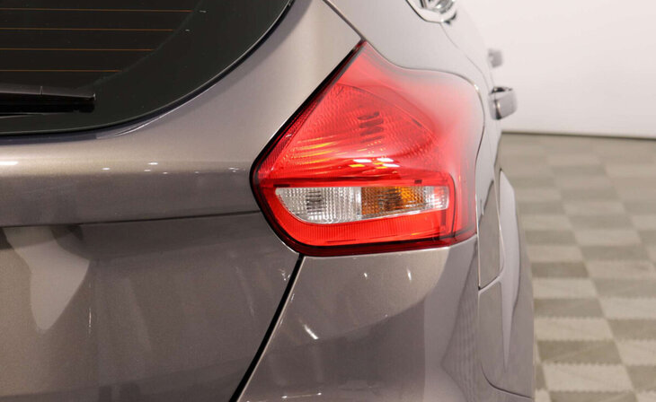 Ford Focus - Фото 7