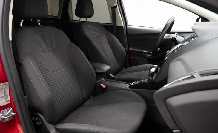 Ford Focus - Фото 9