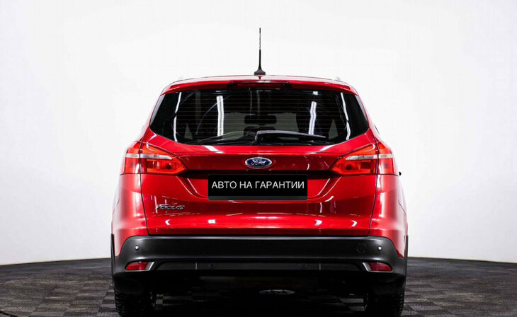 Ford Focus - Фото 3