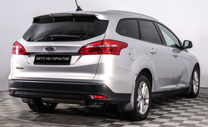 Ford Focus - Фото 2
