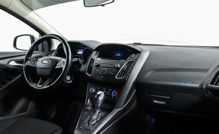 Ford Focus - Фото 4