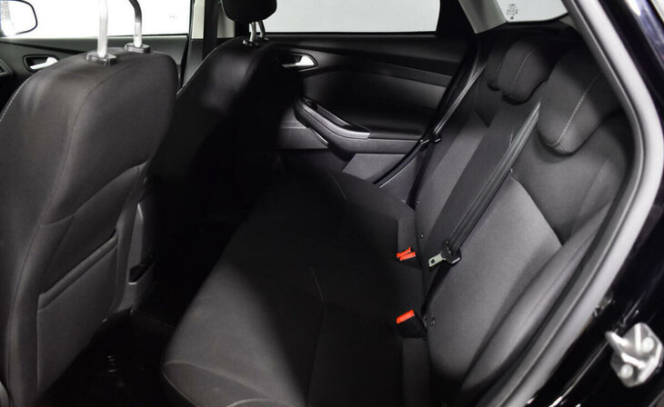 Ford Focus - Фото 9