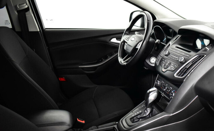 Ford Focus - Фото 6