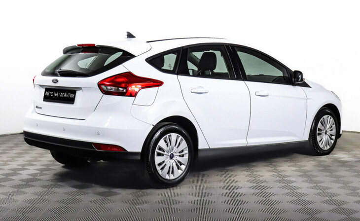 Ford Focus - Фото 4