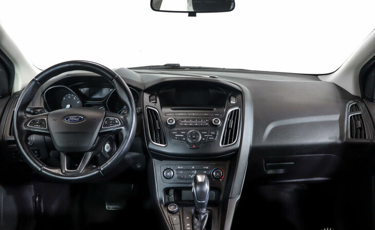 Ford Focus - Фото 5