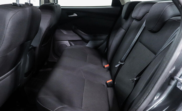 Ford Focus - Фото 11