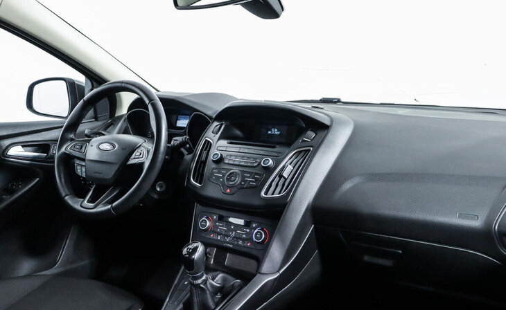 Ford Focus - Фото 6