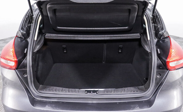 Ford Focus - Фото 11
