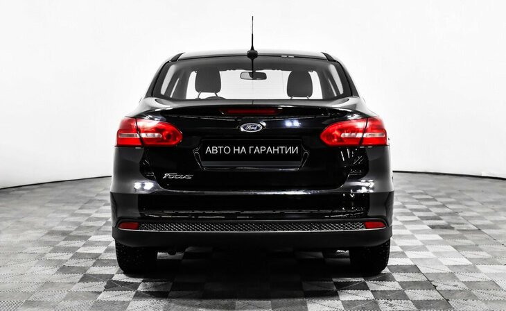 Ford Focus - Фото 3