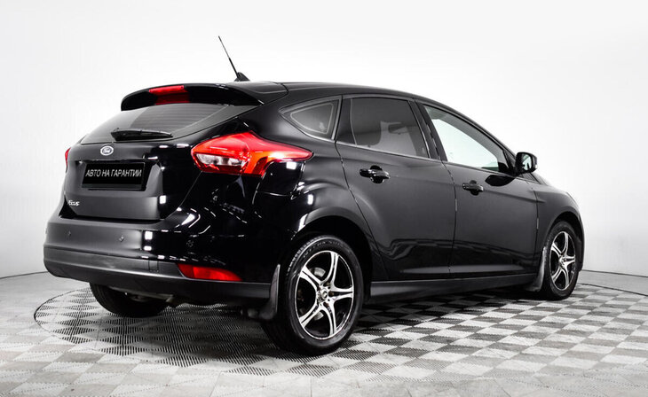 Ford Focus - Фото 2