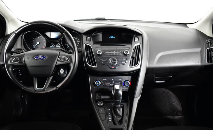 Ford Focus - Фото 5