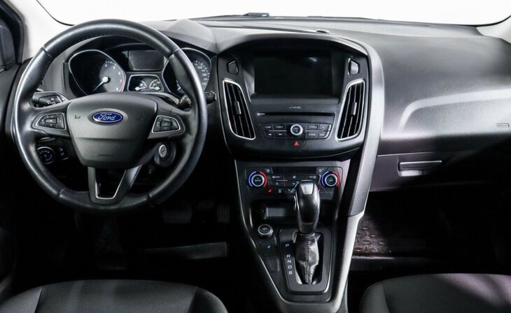 Ford Focus - Фото 9