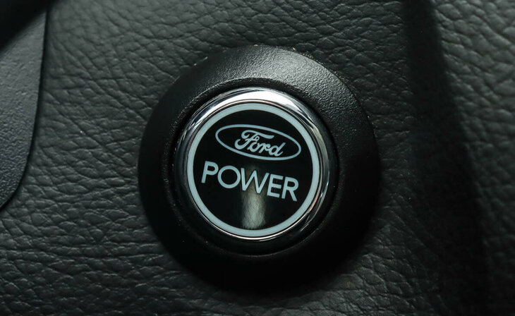 Ford Focus - Фото 14