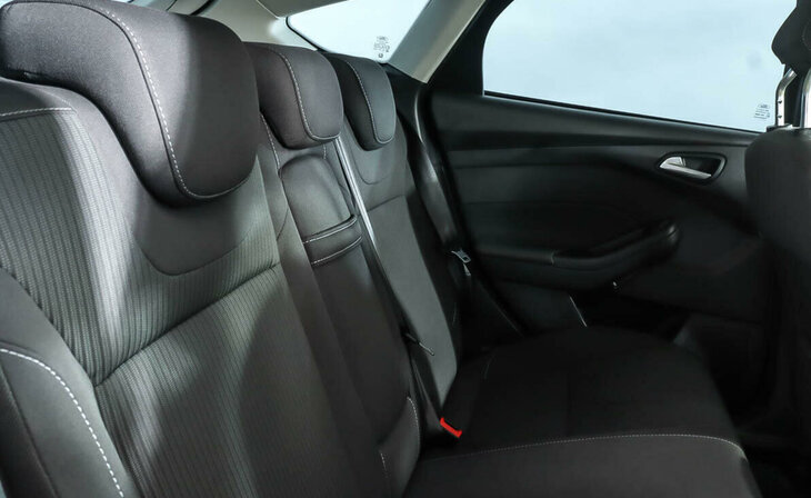 Ford Focus - Фото 16
