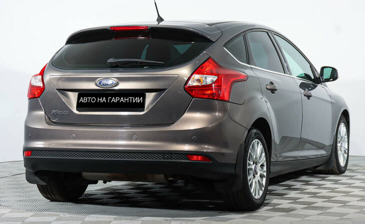 Ford Focus - Фото 2