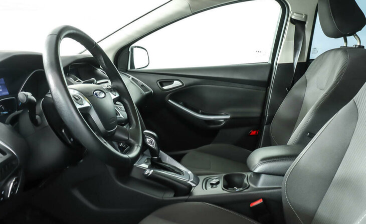 Ford Focus - Фото 5