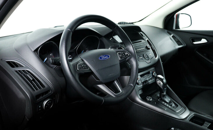 Ford Focus - Фото 9