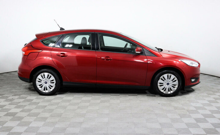Ford Focus - Фото 3