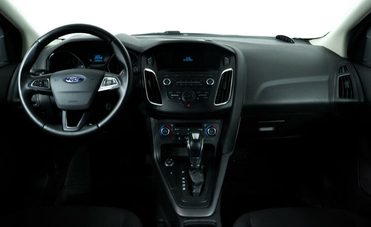 Ford Focus - Фото 8