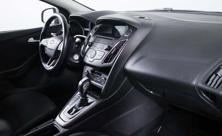 Ford Focus - Фото 5