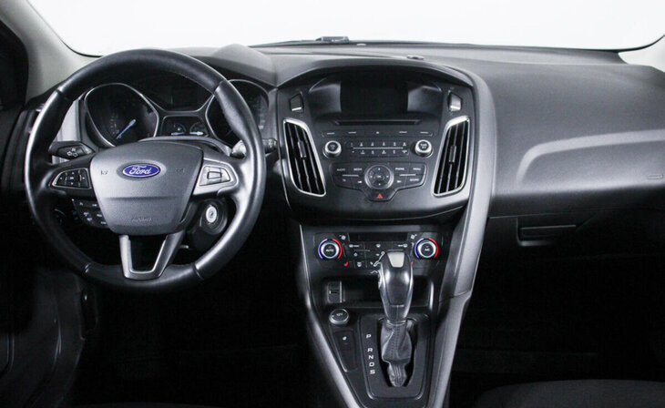 Ford Focus - Фото 6