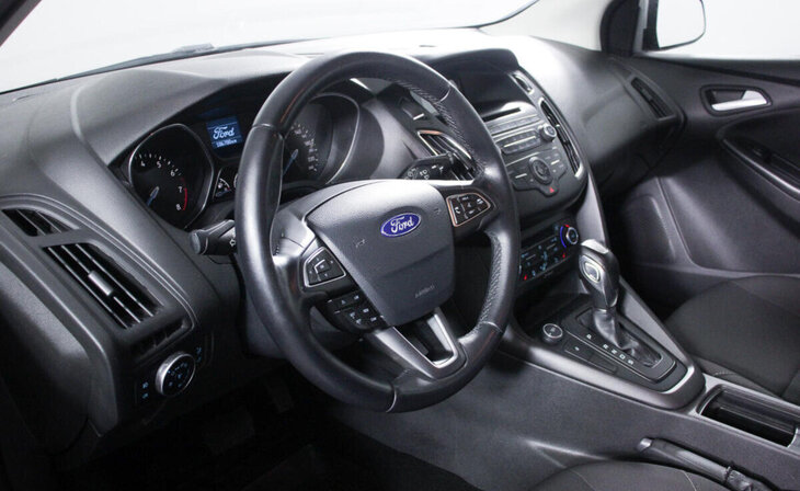 Ford Focus - Фото 7