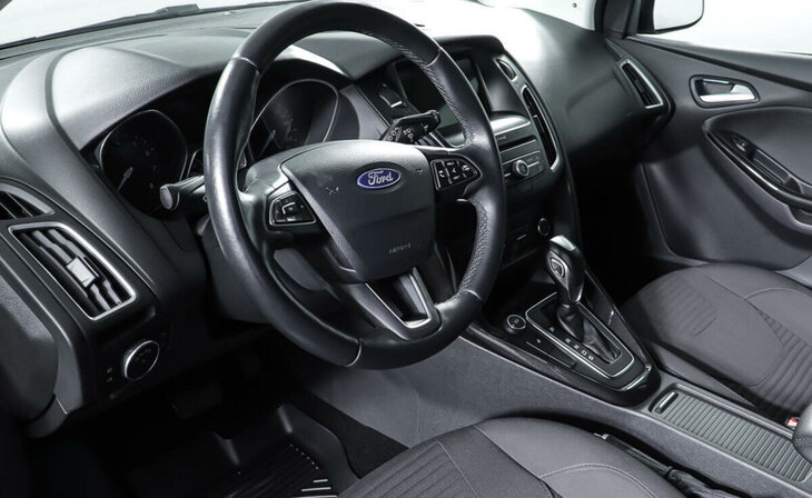 Ford Focus - Фото 11