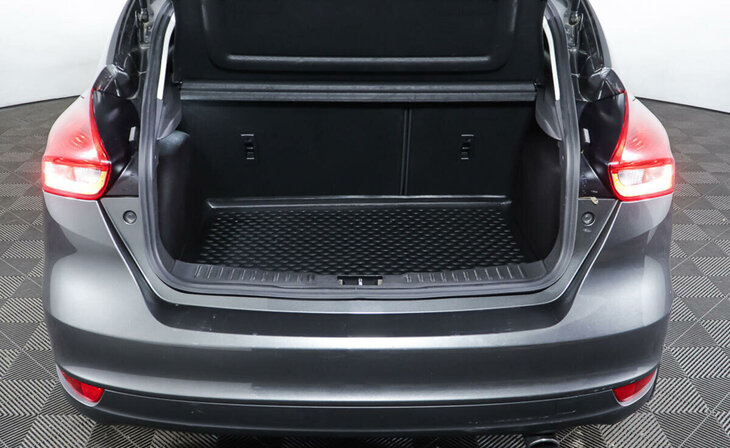 Ford Focus - Фото 18