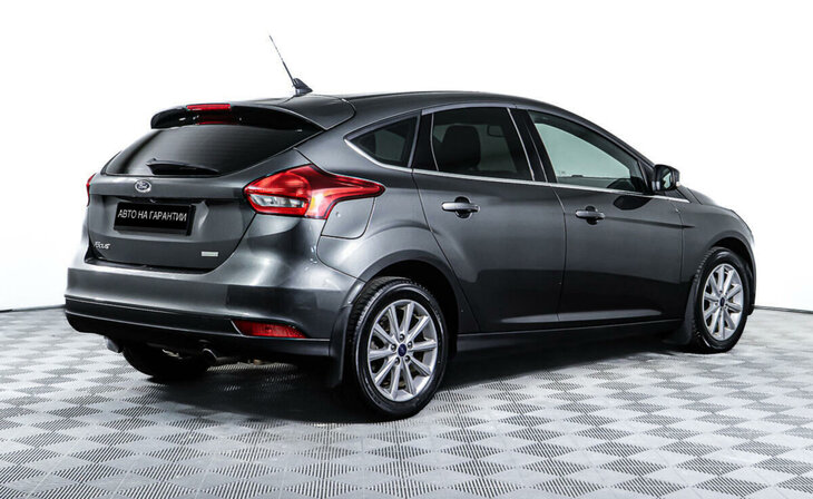 Ford Focus - Фото 4