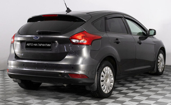 Ford Focus - Фото 4