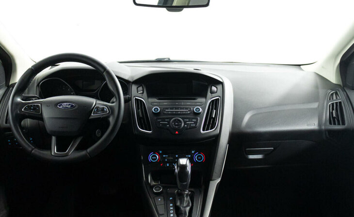 Ford Focus - Фото 7