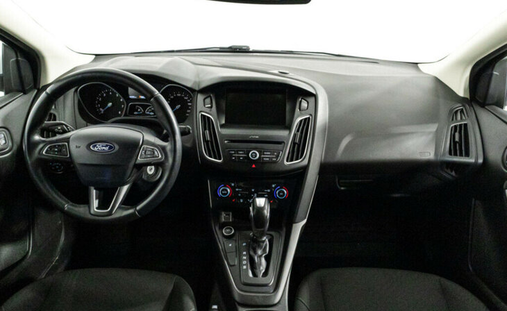 Ford Focus - Фото 5